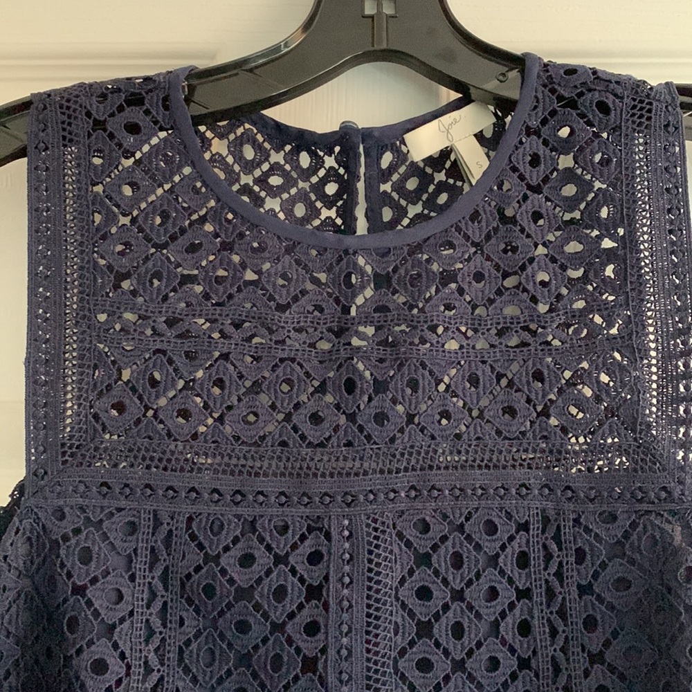 NWOT joie Esrel Navy Eyelet Sleeveless Top